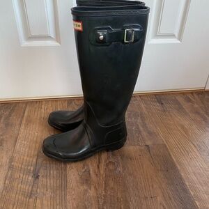 Hunter Rain Boots tall black Great Britain W 6